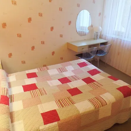 Hotel Revotel 2*