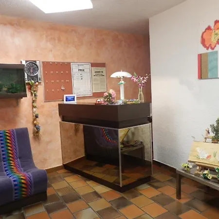 Hotel Revotel