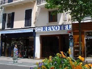 Revotel Hotel 2*