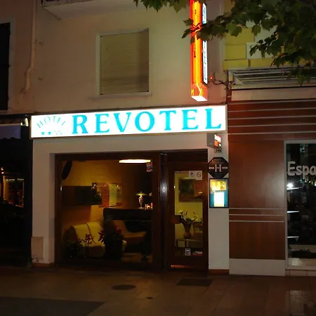 Revotel Aix-les-Bains