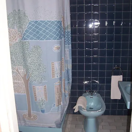 Hotel Revotel 2*